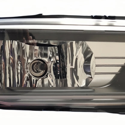 81252040001 fog lamp – Compatible with 2006- TGX / TGS, 2004- TGL / TGM, 2017- TGE XKLAMP