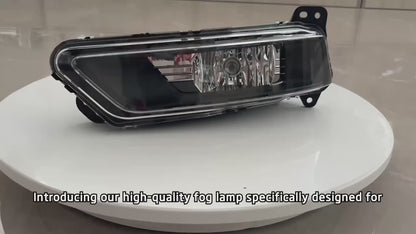 81252040001 fog lamp – Compatible with 2006- TGX / TGS, 2004- TGL / TGM, 2017- TGE